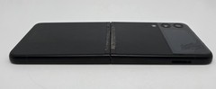 Samsung Galaxy Z Flip3 – Unlocked – 128GB – Phantom Black – SM-F711U1 – READ