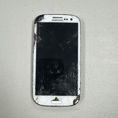 Samsung Galaxy S3 White LCD Broken Phone Not Turning on Phone for Parts Only