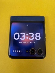 Motorola Razr 2025 – 256GB – XT2553-3 – Sea (Dish Wireless) – Good Condition