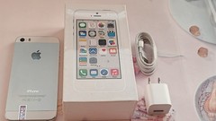 Apple iPhone 5s Unlocked – 16 GB 32GB 64GB – Gray/Silver/Gold (Unlocked)