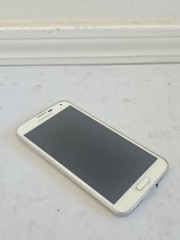 Samsung Galaxy S5 SM-G900 R6 Smartphone Carrier – N/A Storage – 16GB Micro USB
