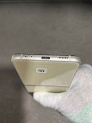 Samsung Galaxy Z Flip3 5G SM-F711U – 128 GB- Beige (Unlocked)(Read Description)