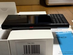 Unihertz Titan Slim 256GB Unlocked Android Smartphone QWERTY Keyboard Tested