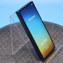 Samsung Galaxy Z Fold6 – 512 GB – Crafted Black (Unlocked)