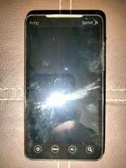 Sprint HTC EVO 4G — 1GB Internal Storage — Black Color — PARTS!