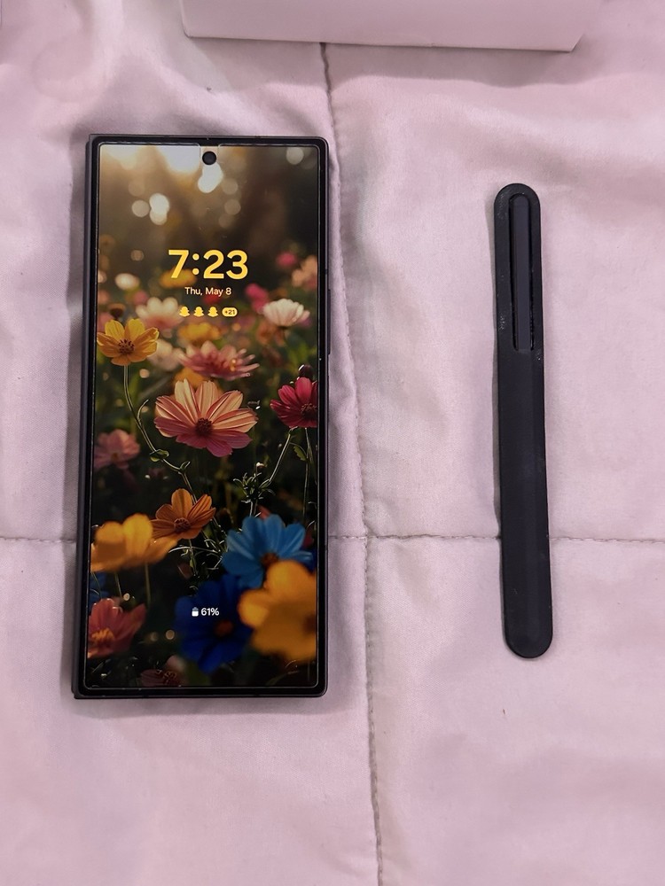 Samsung Galaxy Fold 6 1 Tb Black Factory Unlocked + Extras