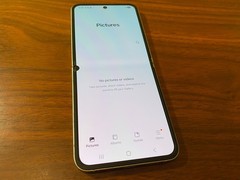 Samsung Galaxy Z Flip6 SM-F741U1 – 256GB – White (Unlocked) READ DESCRIPTION