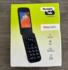 TCL STALT408DC16V2PWP Flip 2 2.8 » 4G LTE 8GB 16GB Storage Straight Talk Prepaid