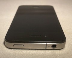 Apple iPhone 4 – Black (AT&T) A1332 (GSM) AS IS
