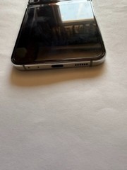 Samsung Galaxy Z Flip5 512GB factory Unlocked – Used – Green