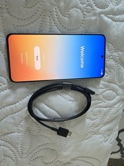 Samsung Galaxy S25 FE Cell Phone (2025), 256GB Al Smartphone, Unlocked Android,