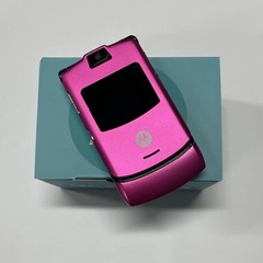 Motorola RAZR V3 Retro Flip Phone – Unlocked -Pristine GRADE A+ Phone XMAS