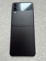 Samsung Galaxy Z Flip3 SM-F711U1 128GB Verizon (Unlocked) Black *DEFECTIVE LCD*