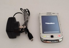 BlackBerry Torch 9800 Slider 3G GSM 5MP 4GB AT&T Smartphone