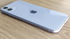 Apple iPhone 11 Unlocked- 64/128/256 GB Boxed With Accessories Random Color