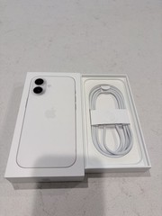 Apple iPhone 17 256GB White