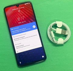 Motorola Moto Z4 128GB XT1980-4 Gray (Verizon Unlocked) FREE BUNDLE & SHIPPING