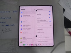 Samsung Galaxy Z Fold5 512GB, F946U, Unlocked, Clean IMEI (2X BLACK SPOT INSIDE)