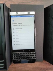 Never used BlackBerry KEYone – 32 GB 64GB – Black Silver (Unlocked) 4G phone