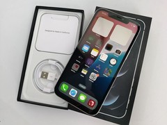 Boxed – iPhone 12 Pro Max 128GB/256GB/512GB (Unlocked) with FACE ID – Silver
