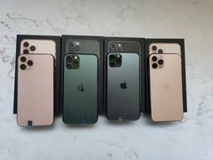 Apple iPhone 11 Pro Unlocked 64/256GB Random Color Resealed With Accessories