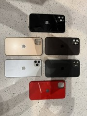 Apple iPhone 11 Pro Max 64GB A2161 Silver Unlocked Very Good Condition + 5 Cases