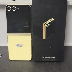 Samsung Galaxy Z Flip6 128GB Yellow/Black 6.7in Android Flip Phone AT&T