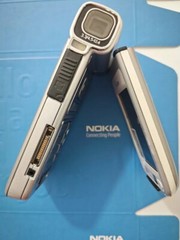 Original Nokia N93 N93i 3G WIFI 3.15MP 2.4&Prime; Camera Unlocked Rotatable Cell Phone