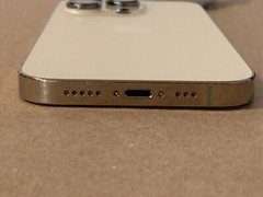 Apple iPhone 14 Pro – 256GB – Gold Unlocked A2650 (CDMA + GSM)