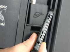 A++ Asus ROG Phone 9 PRO- 16+512GB- Unlocked andriod 5G Gaming Phone with box