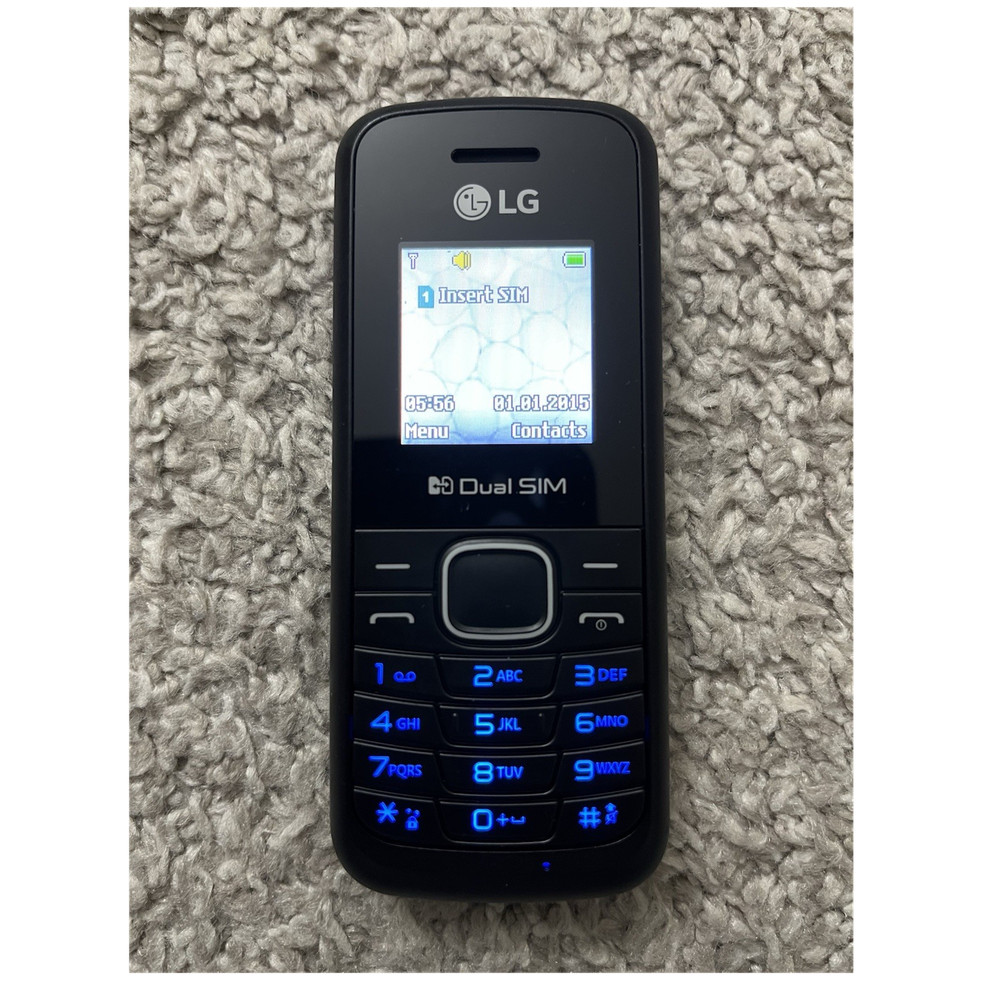 LG B200E 32MB Black Dual SIM Bar Feature Cell Phone