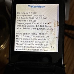 BlackBerry 9670 Flip Phone QWERTY Sprint Black 512MB 2.4in 3.2MP