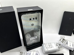 LG V30 VS996 64 GB Android 9 Verizon Only (Wi-Fi + 4G) Silver w DAC New Open Box
