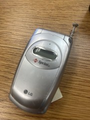 LG Sprint Flip Phone with Antenna