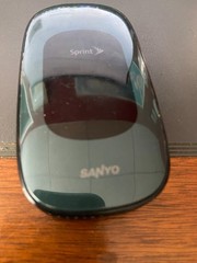 Sanyo | Flip Phone | Model: SCP-3820 | Blue + Black Sprint | Parts Only