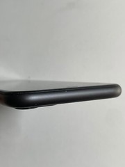 Apple iPhone 11 – 64GB – Black (Unlocked) A2111 (CDMA + GSM)