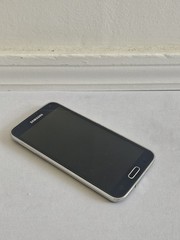 Samsung Galaxy S5 SM-G900R6 Smartphone Carrier – N/A Storage – 16GB Andriod6.0.1