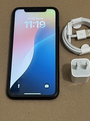 Apple iPhone XR – 64 GB – Black (AT&T) Smartphone, MH3F3LL/A, NO FACE ID, BH:77%