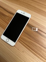 Apple iPhone 6s (Rose Gold, 64GB, Unlocked) Good Condition, FREE Fast Shipping!