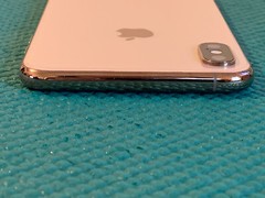 Apple iPhone XS Max – 64GB – Gold (Unlocked) A1921 (CDMA + GSM)