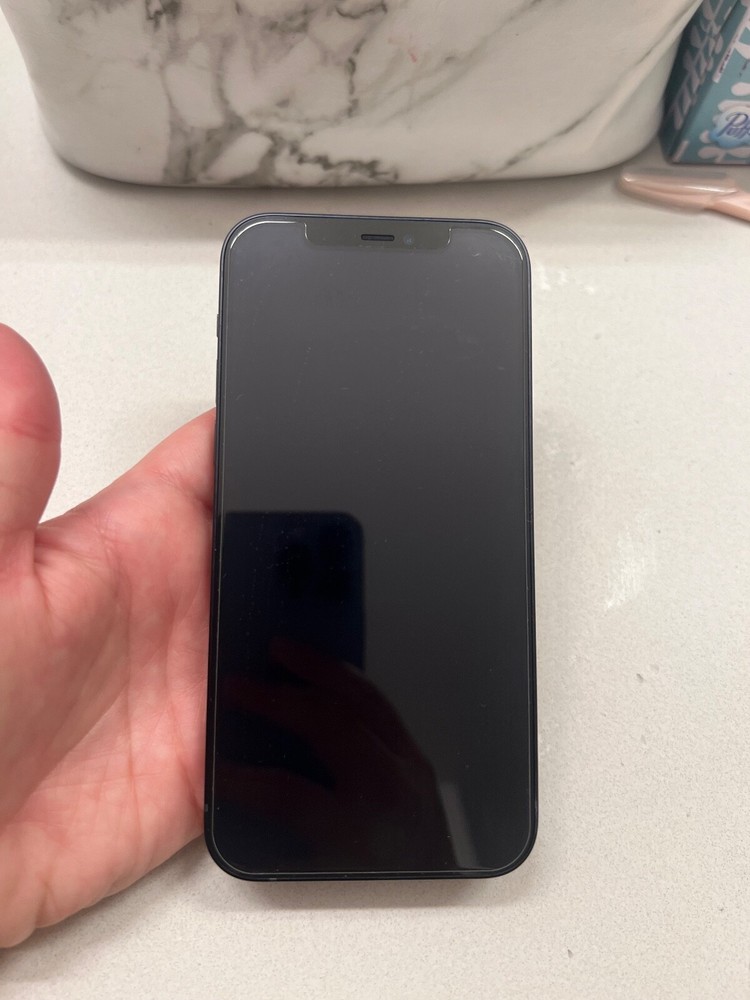 Apple iPhone 12 – 64GB – Black (Unlocked) A2172 (CDMA + GSM)