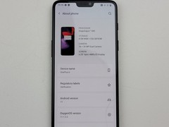 OnePlus 6 (A6003) 256GB (GSM Unlocked) Dual SIM Smartphone – CRACKED – H7762