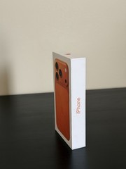 iphone 17 pro 256gb cosmic orange unlocked (Sealed)