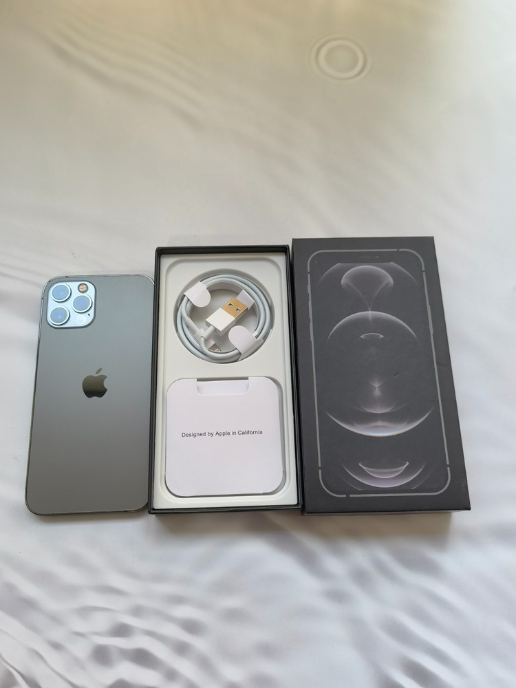 With face ID Apple iPhone 12 Pro -128GB/256GB -lots of colors (Unlocked)