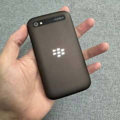 BlackBerry Classic Q20 16GB+2GB RAM Unlocked 4G LTE Qwerty Keyboard Mobile Phone