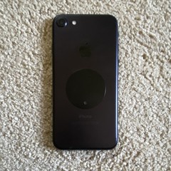 Apple iPhone 7 32GB Black iOS Smartphone 12MP Camera Bar Style / Factory Reset