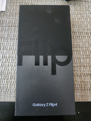 Samsung Galaxy Z Flip4 128GB Blue AT&T Foldable Flip 12MP Open Box