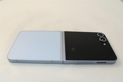 DEFECTIVE Samsung Galaxy Z Flip6 SM-F741U 512GB Blue – Unlocked 7637499