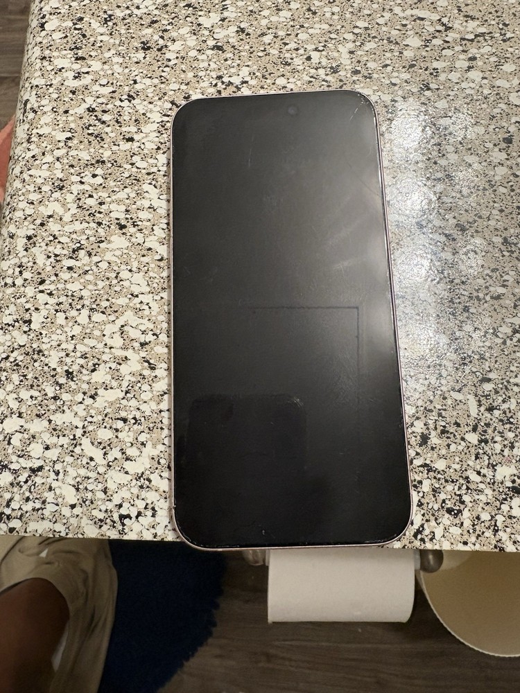 Apple iPhone Smartphone – Pink, Dual Rear Camera