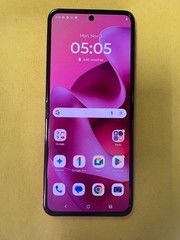 Motorola Razr+ Plus 2025 – 256GB – Parfait Pink (T-Mobile)- Front Screen Scratch